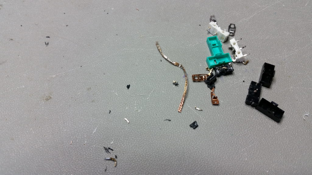 The waste from repairing the two mice - three switches